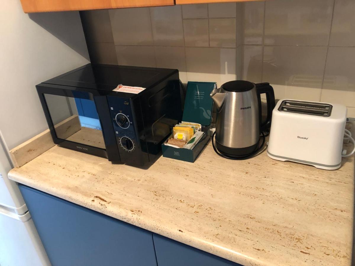 Questa Casa Non è Un Ciu-atr 9390-9 Appartement *